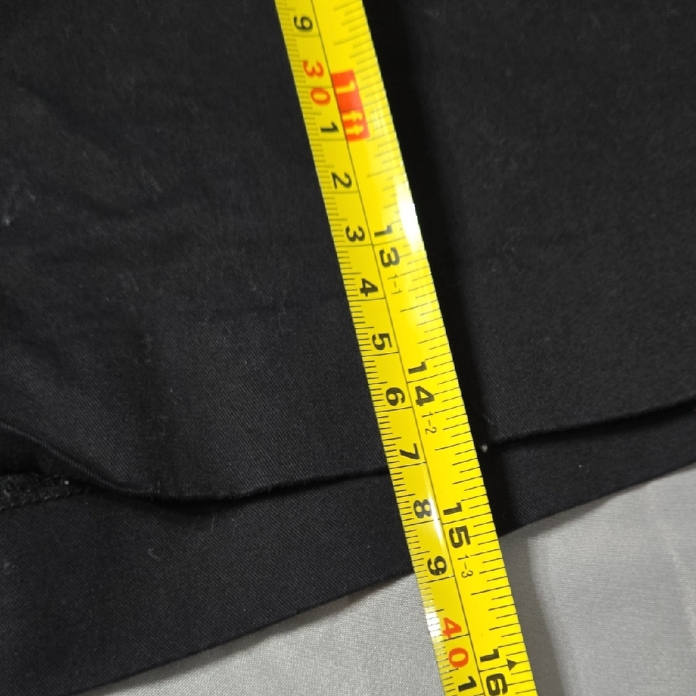 Ann Taylor Sz 14 Womens Black Flat Front Shorts - Picture 6 of 7